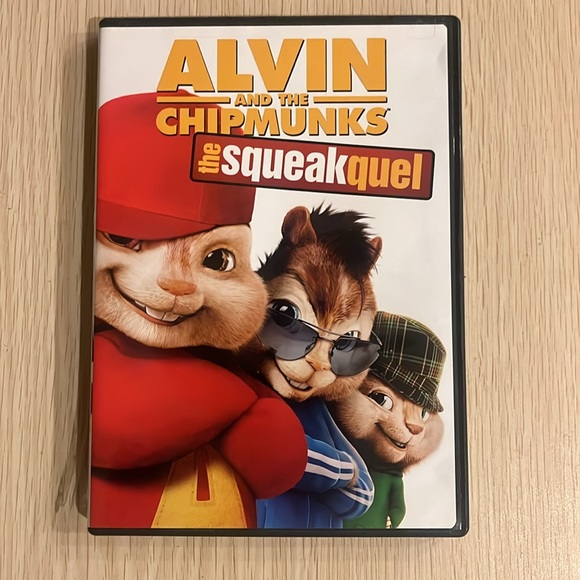 Alvin and the chipmunks DVDs - Picture 4 of 8